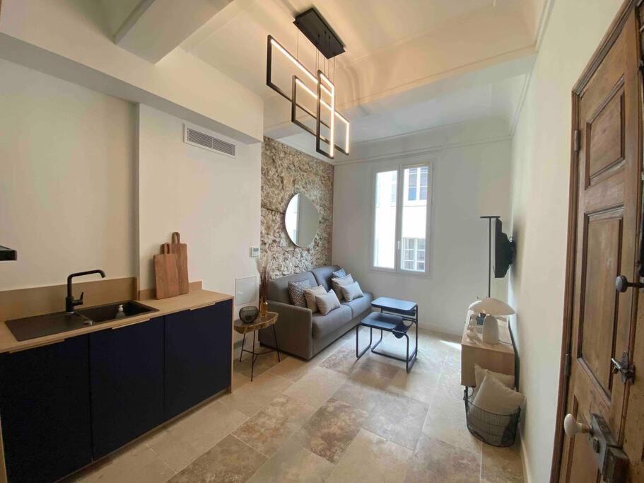 Au Coeur Du Viel Antibes - Cosy Appartement 외부 사진
